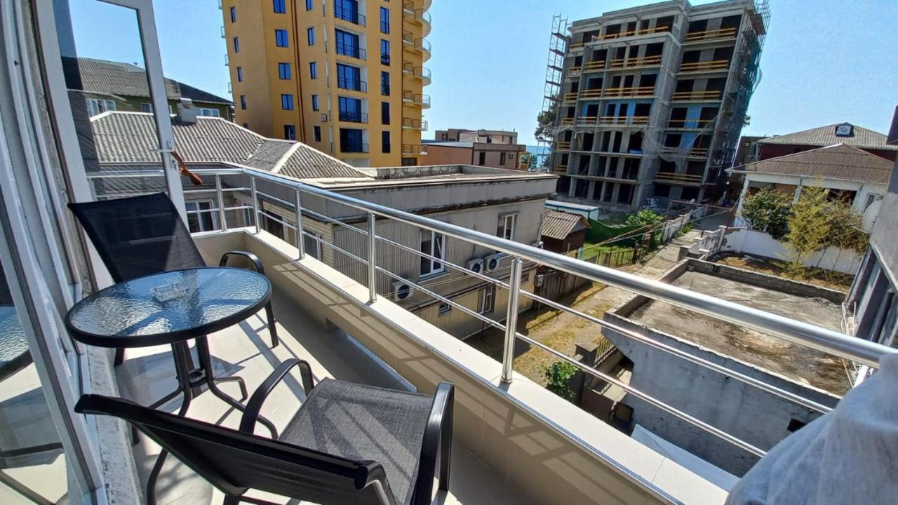 Balu Hotel Kobuleti Ngoại thất bức ảnh