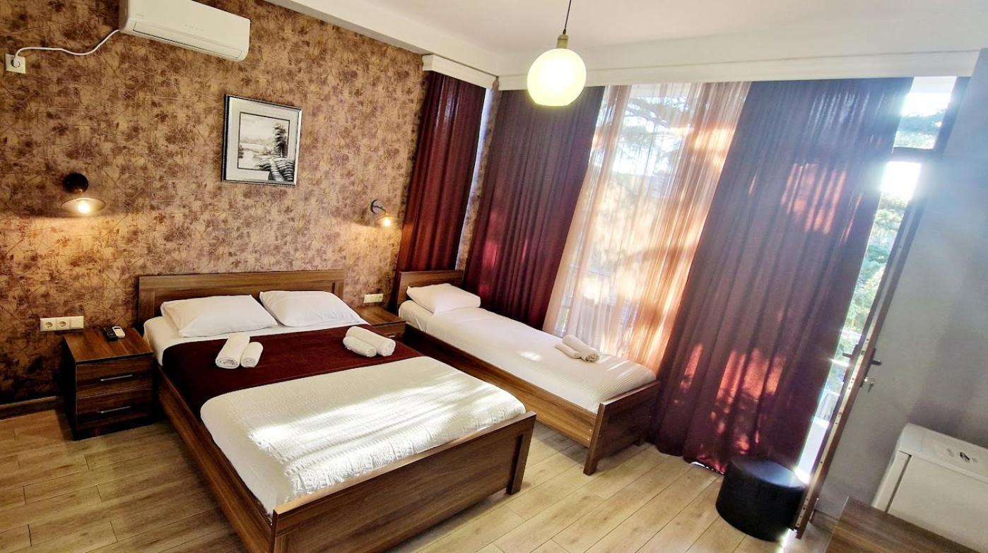 Balu Hotel Kobuleti Ngoại thất bức ảnh
