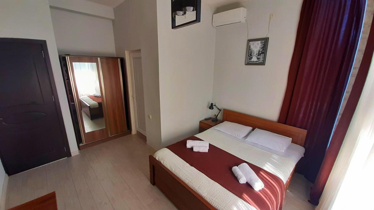 Balu Hotel Kobuleti Ngoại thất bức ảnh